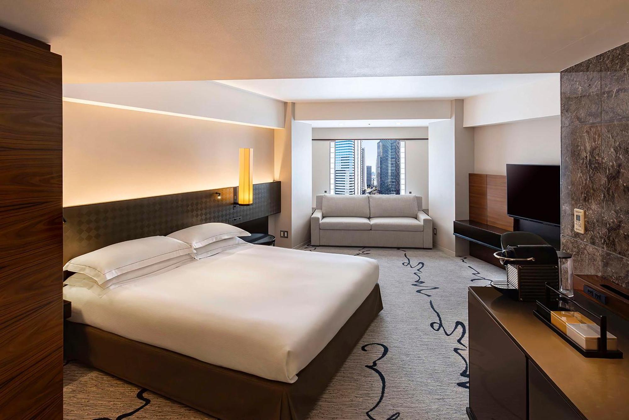 Hilton Tokyo Hotel Exterior photo